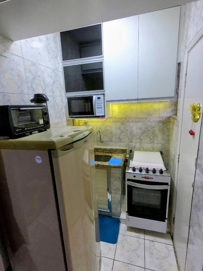 Sala Living Em Predio Familiar Na Av Da Praia 桑托斯 外观 照片